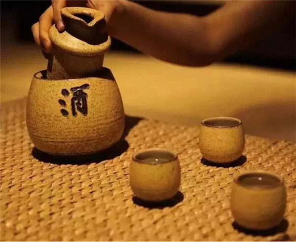 月下一杯酒，萬事盡浮休。65.jpg
