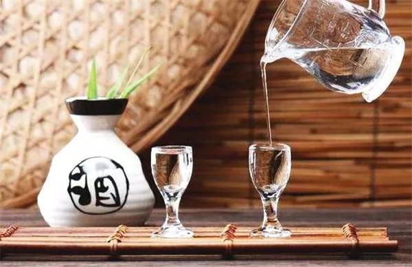 中秋酒禮丨月已滿，杯莫空，佳節(jié)有酒萬事足！509.jpg